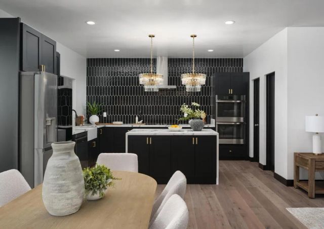 113 2nd Ave, Chula Vista, CA 91910