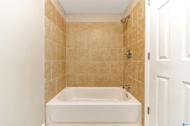1935 BRACKETT LOOP ROAD, Birmingham, AL 35214