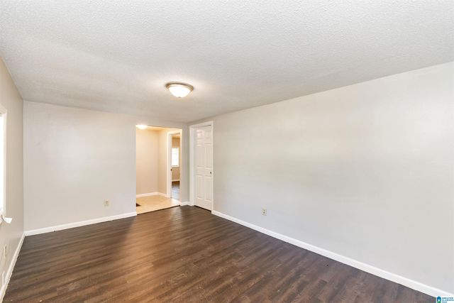 1935 BRACKETT LOOP ROAD, Birmingham, AL 35214