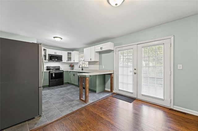 6302 E 102nd Street, Kansas City, MO 64134