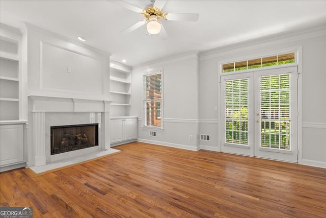 4372 Paces Point Circle SE, Smyrna, GA 30080