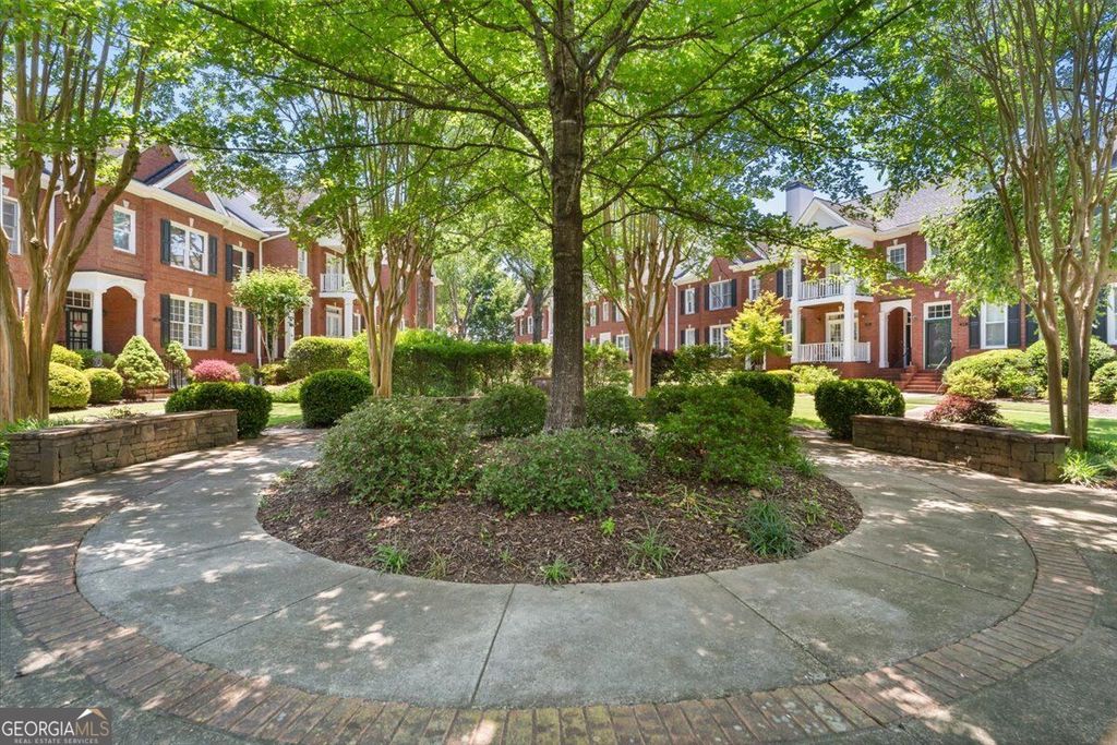 4372 Paces Point Circle SE, Smyrna, GA 30080