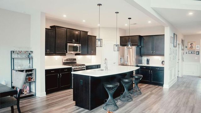 4924 Creekside Lane, Powder Springs, GA 30127
