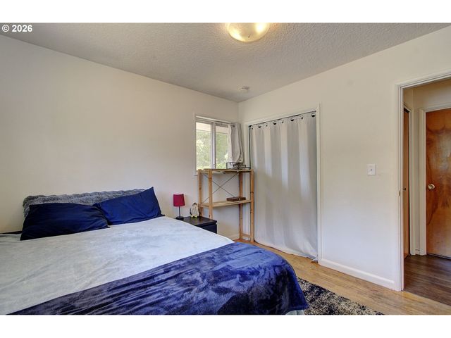 908 Nw 53RD St, Vancouver, WA 98663