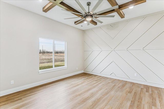 1630 E Appleton St., Valley Center, KS 67147