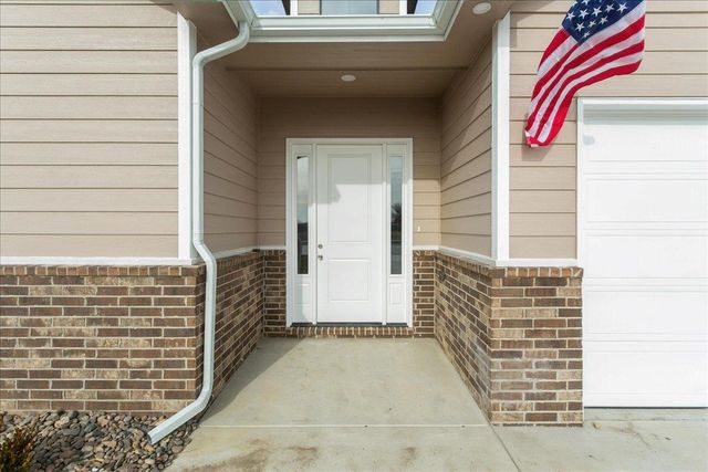 1630 E Appleton St., Valley Center, KS 67147