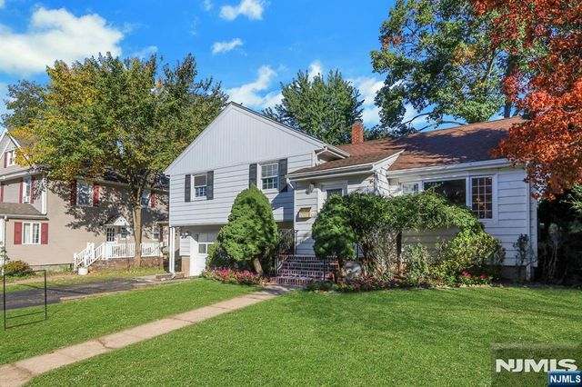 60 Linden Avenue, Dumont, NJ 07628