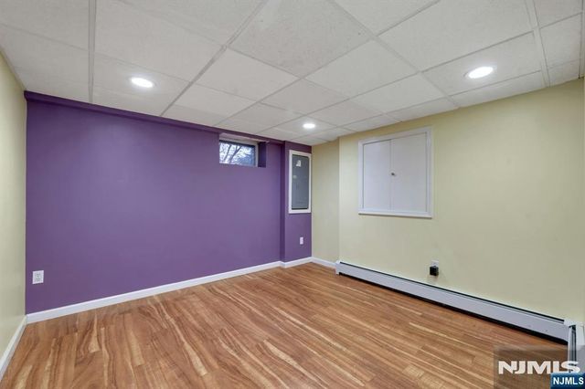 60 Linden Avenue, Dumont, NJ 07628