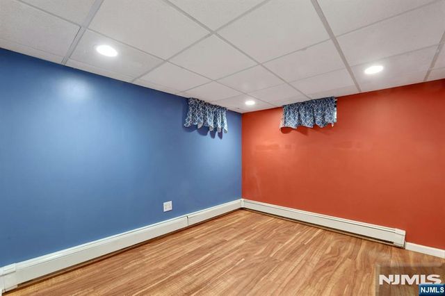 60 Linden Avenue, Dumont, NJ 07628