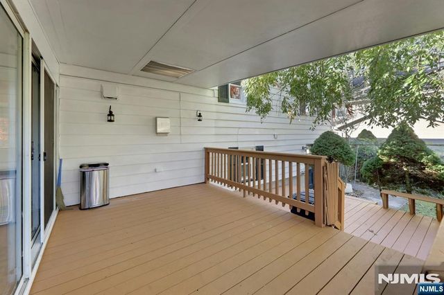60 Linden Avenue, Dumont, NJ 07628
