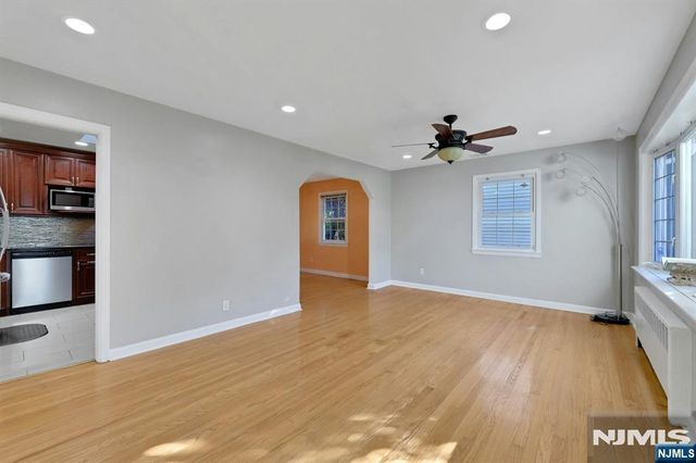 60 Linden Avenue, Dumont, NJ 07628