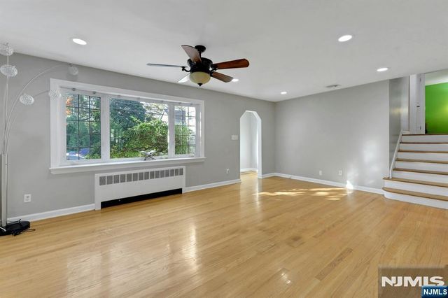 60 Linden Avenue, Dumont, NJ 07628