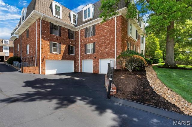 115 E Bodley Avenue A3, Kirkwood, MO 63122