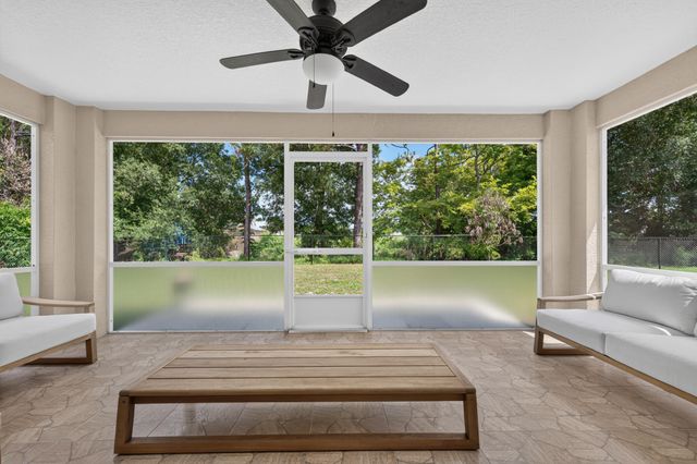 516 SE Crosspoint Drive, Port St. Lucie, Port St Lucie, FL 34983