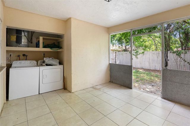 1440 NW 20th Street unit B, Fort Lauderdale, FL 33311