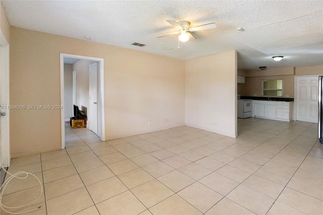 1440 NW 20th Street unit B, Fort Lauderdale, FL 33311