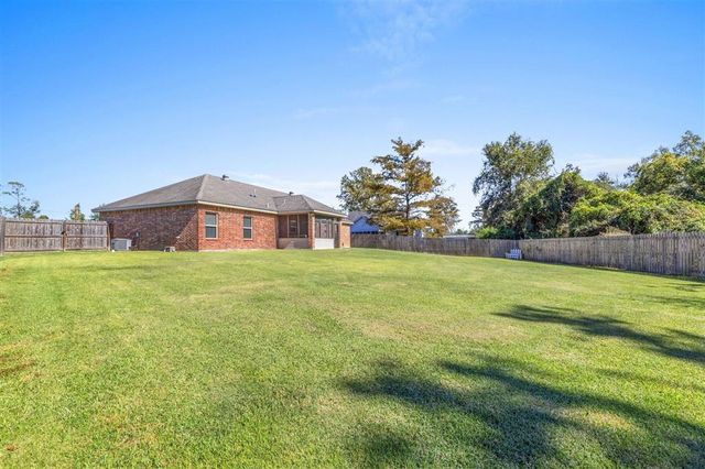 983 Green Road, Lake Charles, LA 70611