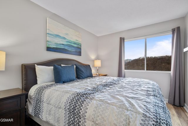 1260 Ski View Drive, Gatlinburg, TN 37738