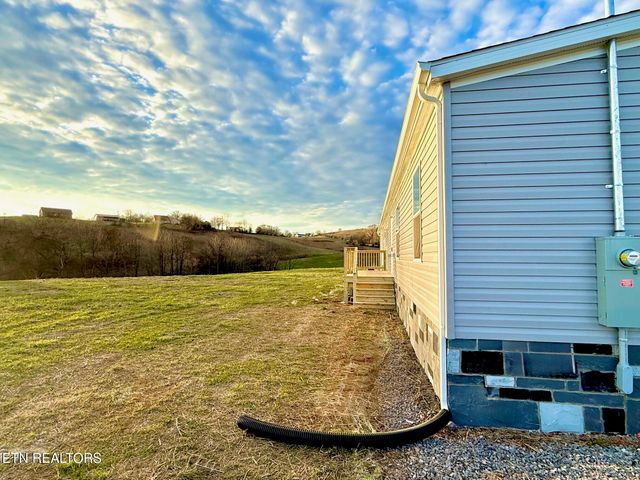 1478 Howell River Road Rd, Rutledge, TN 37861