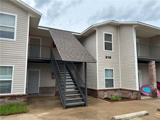 316 Erin Place 101, Springdale, AR 72764