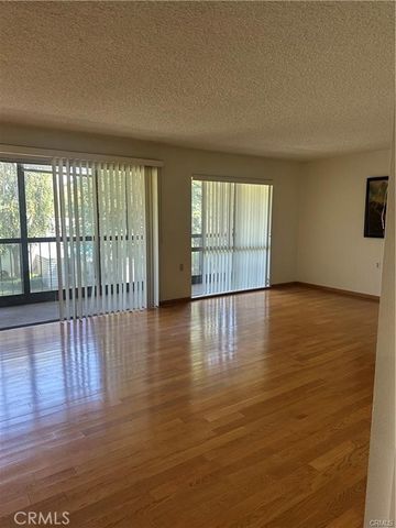 967 Calle Aragon, Laguna Woods, CA 92637