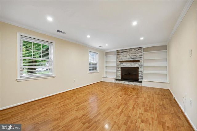 11 LODGE PL, Rockville, MD 20850