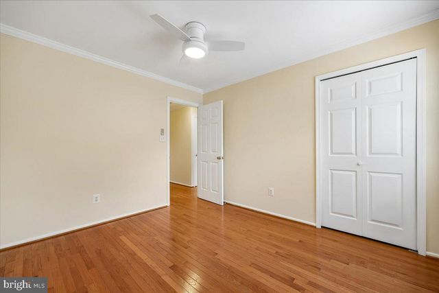 11 LODGE PL, Rockville, MD 20850