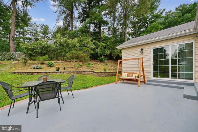 11 LODGE PL, Rockville, MD 20850