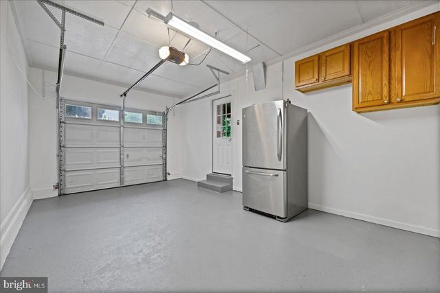 11 LODGE PL, Rockville, MD 20850