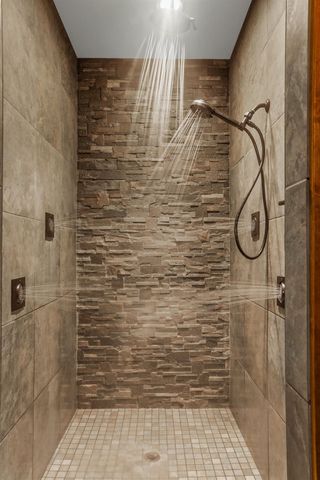 7617 E Elder Rd, Valleyford, WA 99036