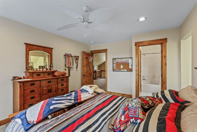 7617 E Elder Rd, Valleyford, WA 99036