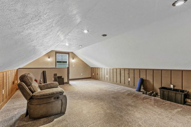 7617 E Elder Rd, Valleyford, WA 99036