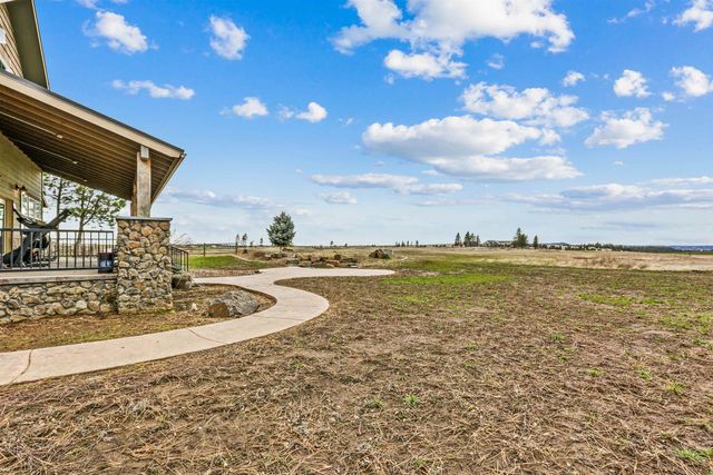 7617 E Elder Rd, Valleyford, WA 99036