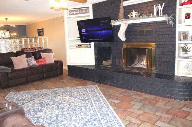 708 Prairie Wind Boulevard, Stephenville, TX 76401