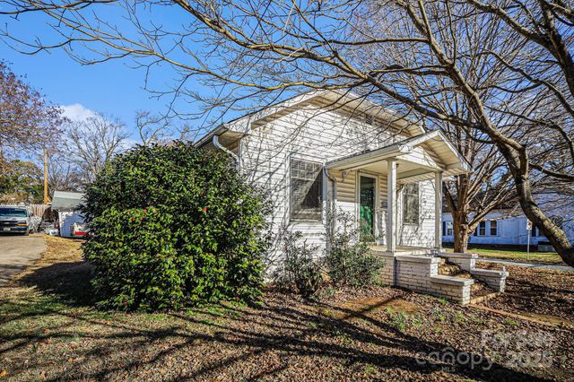 352 Kerr Street NW, Concord, NC 28025