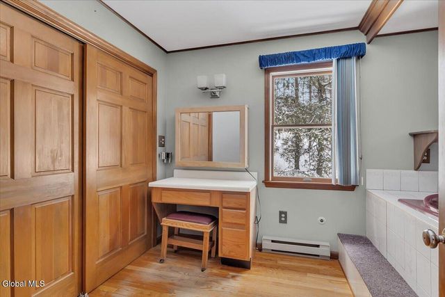 84 Climer Circle, Sand Lake, NY 12196