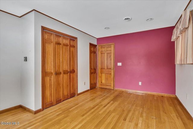 84 Climer Circle, Sand Lake, NY 12196