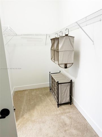 3209 W 98th Pl, Hialeah, FL 33018