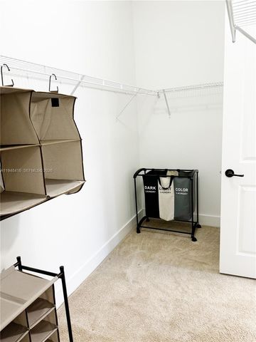 3209 W 98th Pl, Hialeah, FL 33018