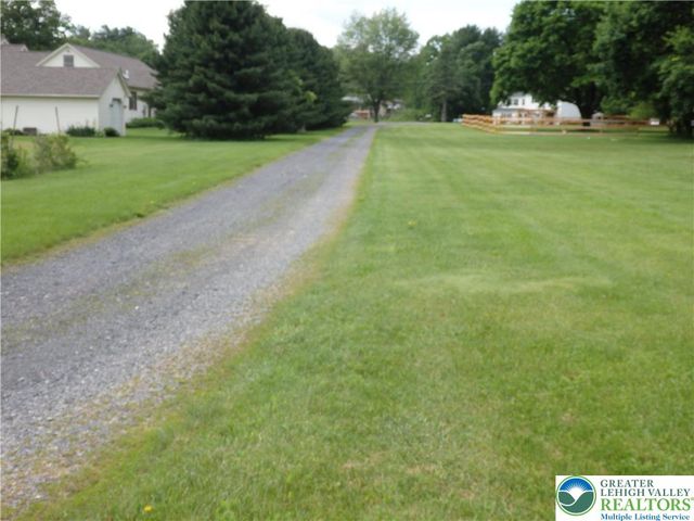 Trolley Bridge Road, Milford Twp, PA 18951