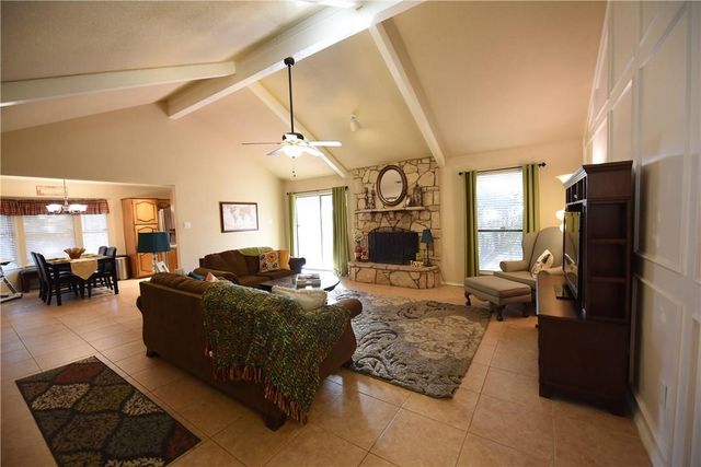 3405 Primrose Lane, Bedford, TX 76021