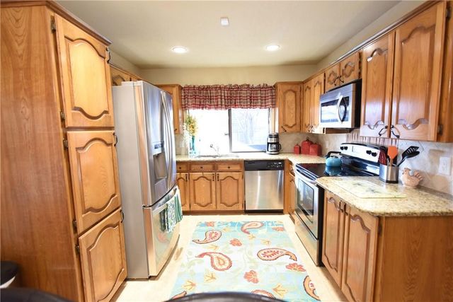 3405 Primrose Lane, Bedford, TX 76021