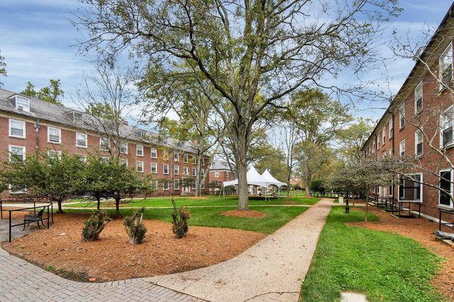 105 Chapin Place, Granville, OH 43023