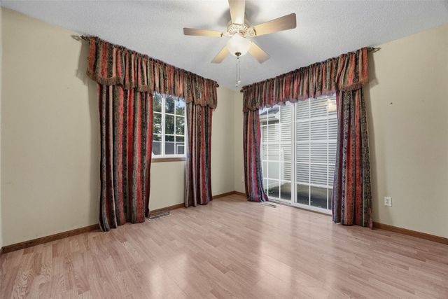 1241 74th Street NE NE, Cedar Rapids, IA 52402