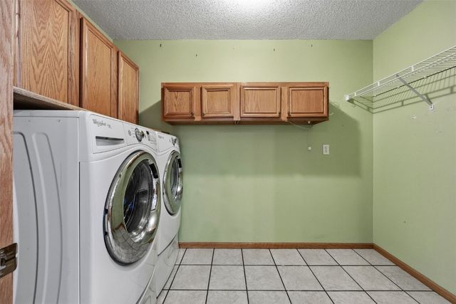 1241 74th Street NE NE, Cedar Rapids, IA 52402