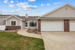 1241 74th Street NE NE, Cedar Rapids, IA 52402