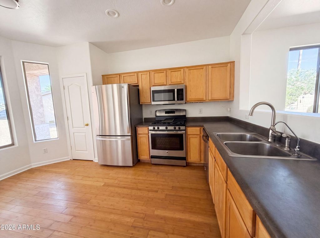 3421 E DENNISPORT Avenue, Gilbert, AZ 85295 — photo 2
