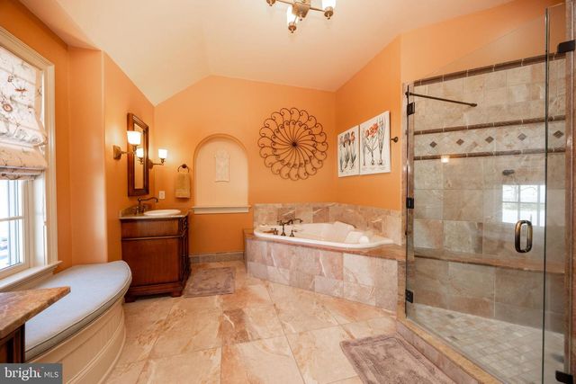 2230 CREEK RD, Glenmoore, PA 19343