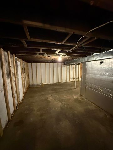 23147 Donald Avenue, Eastpointe City, MI 48021