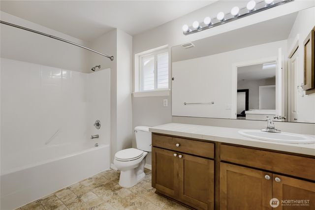 4613 NE 2nd Street, Renton, WA 98059